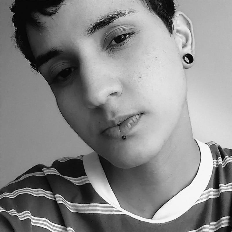 Piercing na sobrancelha 